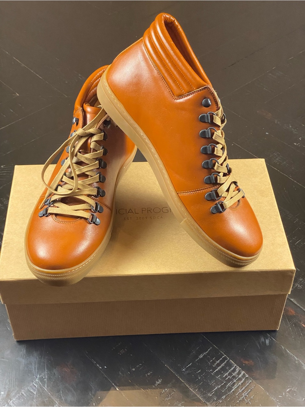Men's Chukka Boots in Cognac Leather with Rugged Lacing